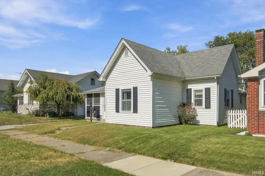 1102 E Washington Street, Frankfort, IN 46041 - #2