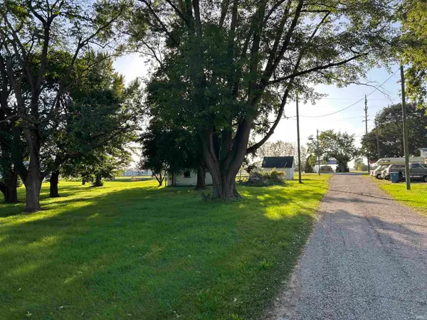 210 State Road 13, Urbana, IN 46990