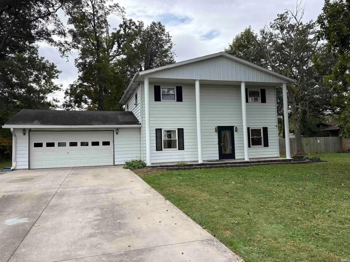 402 E Jackson Street, Farmland, IN 47340 - #1