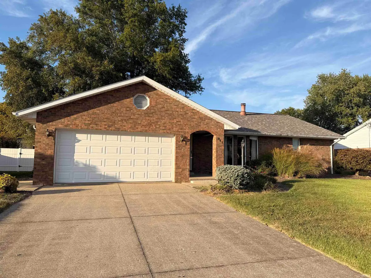 841 Hochgesang Avenue, Jasper, IN 47546 - #1