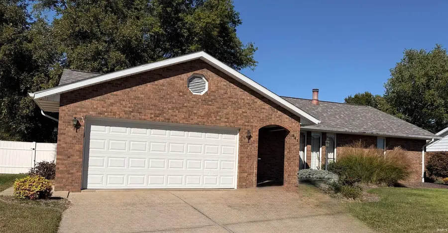 841 Hochgesang Avenue, Jasper, IN 47546 - #3