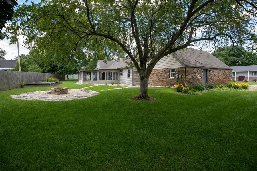 3321 Gregory Farm Village Drive, Rochester, IN 46975 - #2