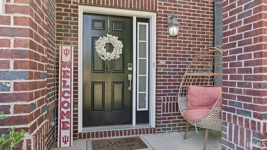 208 S Rockwood Cresent Court, Bloomington, IN 47403 - #2