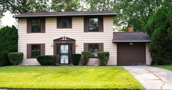 7504 Valley Meadows Drive, Fort Wayne, IN 46815