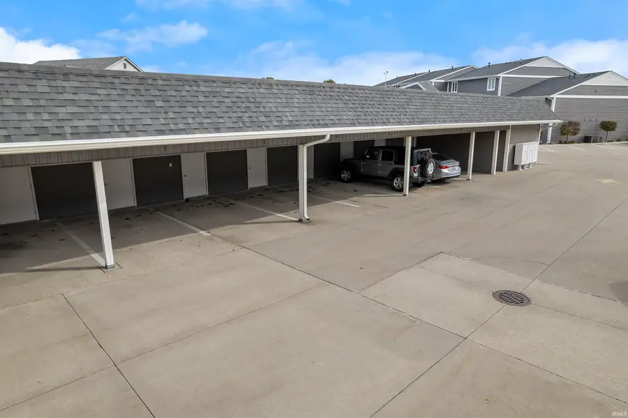1725 Colonial Drive #6 and 7, Rochester, IN 46975 - #3