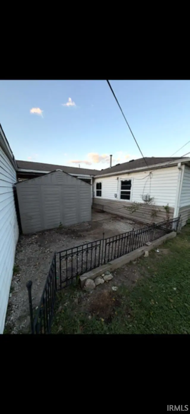 9 Allen Lane, Greenfield, IN 46140 - #2