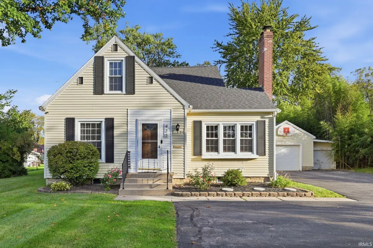 420 W Perkins Street, Hartford City, IN 47348 - #1
