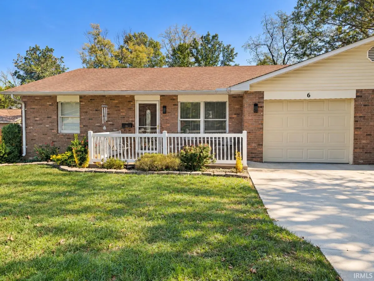 6 Woodmere Drive, Washington, IN 47501 - #1