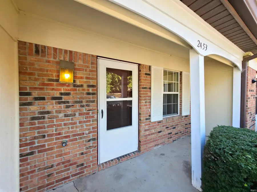 2453 S Burberry Lane, Bloomington, IN 47401 - #2