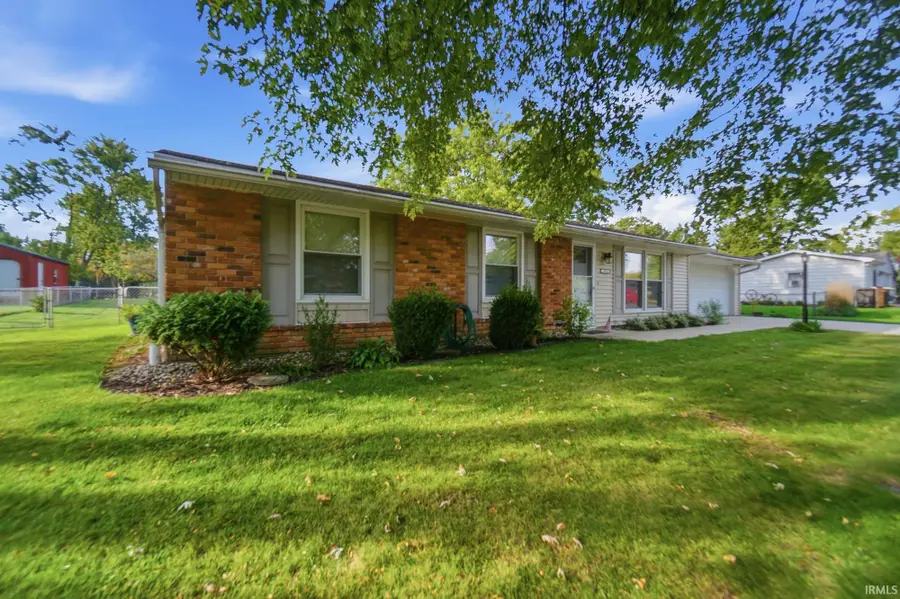 4916 Greenfield Drive, Fort Wayne, IN 46835 - #3