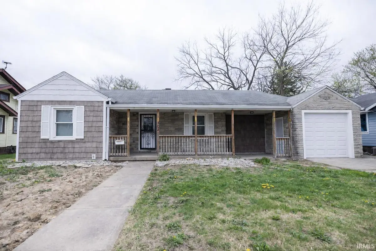 3021 Columbus Avenue, Anderson, IN 46016 - #1