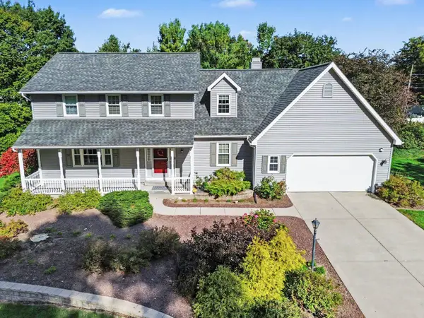 19383 Montrose Court, South Bend, IN 46614