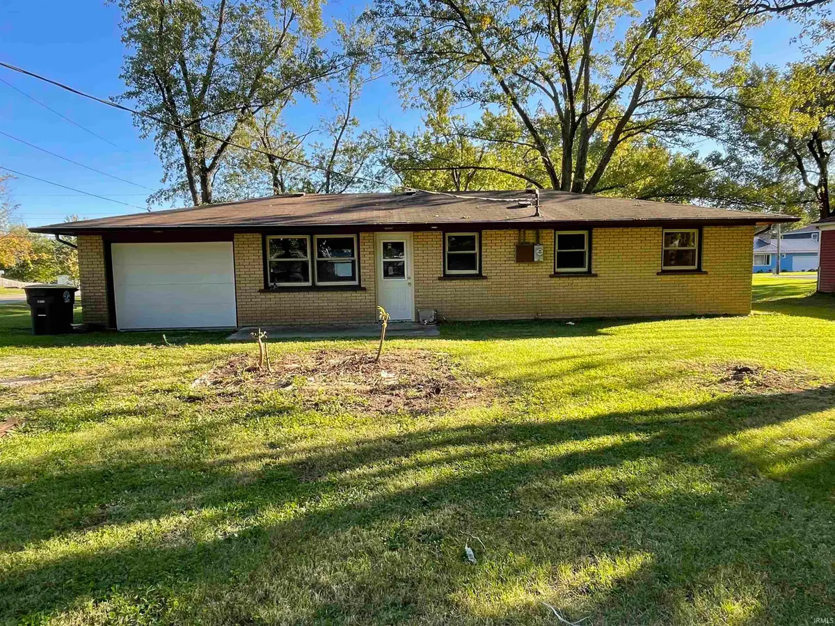 2004 Broadmoor Avenue, Fort Wayne, IN 46818 - #1