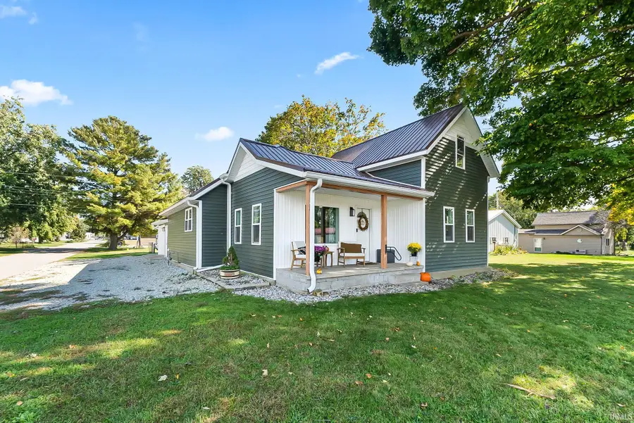 301 S Oak Street, Mentone, IN 46539 - #2