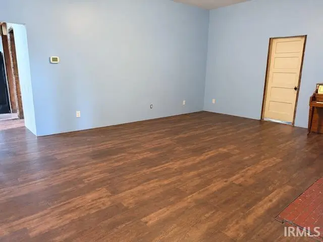 1011 E 5th Street, Mount Vernon, IN 47620 - #3