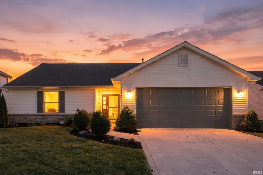 229 El Dorado Trail, Fort Wayne, IN 46825 - #2