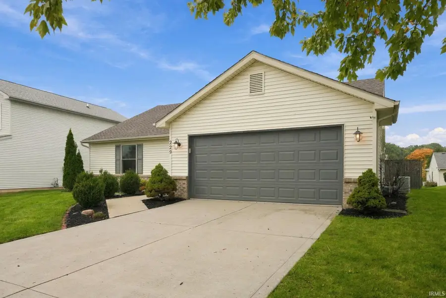 229 El Dorado Trail, Fort Wayne, IN 46825 - #3