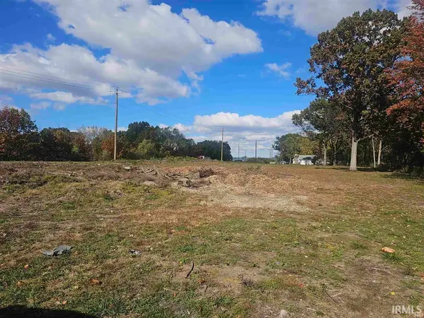 27911 Plainfield Drive, Elkhart, IN 46514