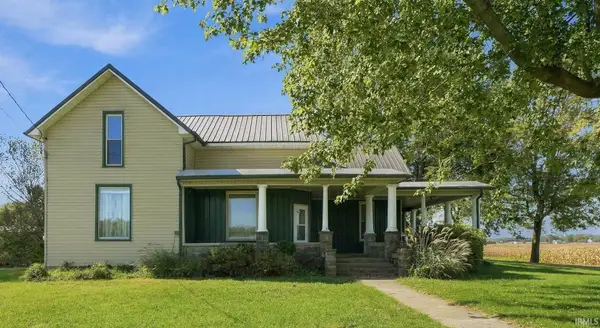 6374 S Beaver Dam Road, Claypool, IN 46510