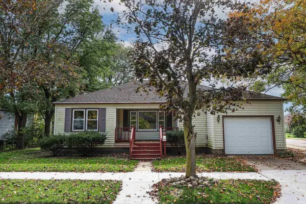 308 W Mulberry Street, South Whitley, IN 46787