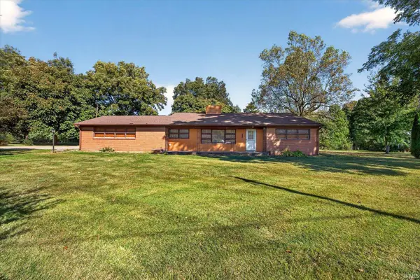 1102 State 257 Highway, Washington, IN 47501