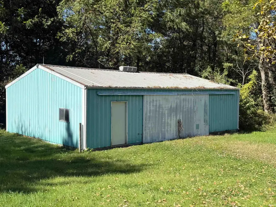 621 E 800 S, Frankfort, IN 46041 - #2