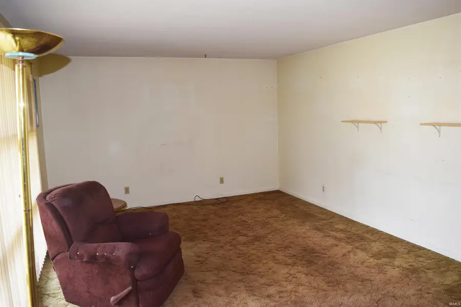 200 Lawrence Drive, Mount Vernon, IN 47620 - #3