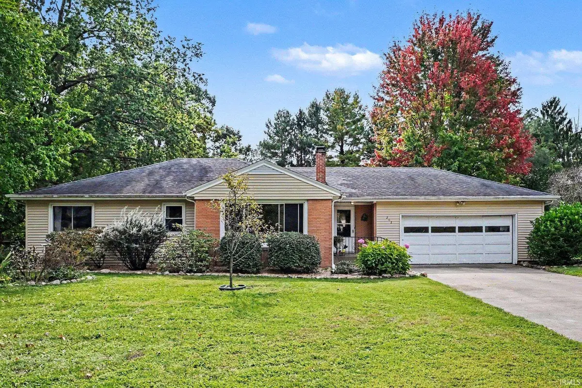 202 E Tyner Drive, Warsaw, IN 46580 - #1