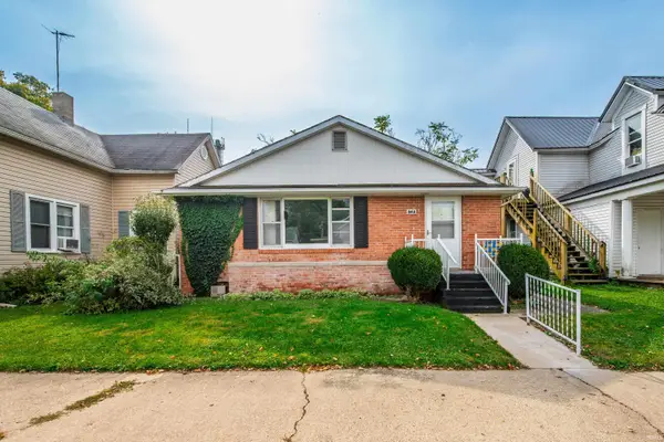 245 W Howard Street, Parker City, IN 47368