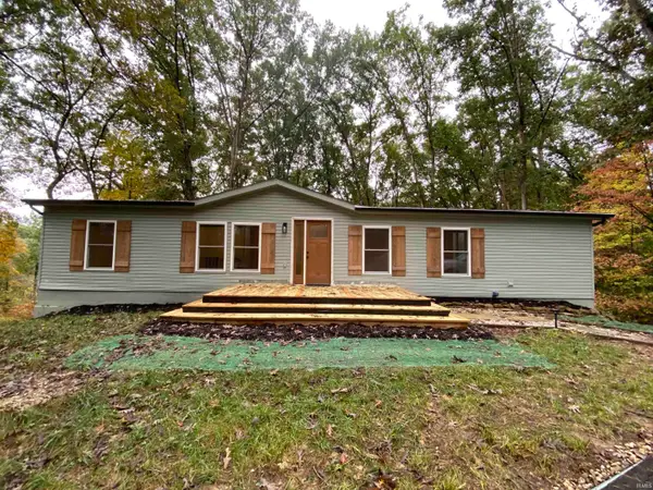 10840 E Main Street, Owensburg, IN 47453