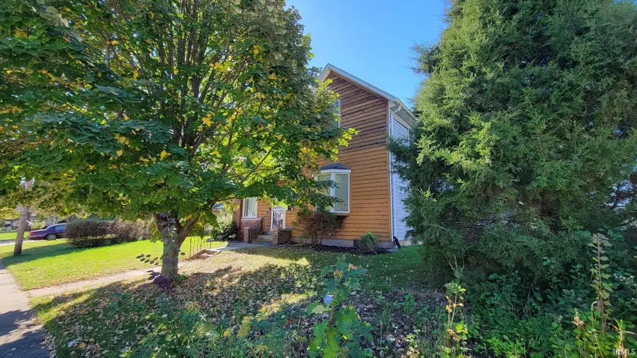 1160 Poplar Street, Huntington, IN 46750 - #2
