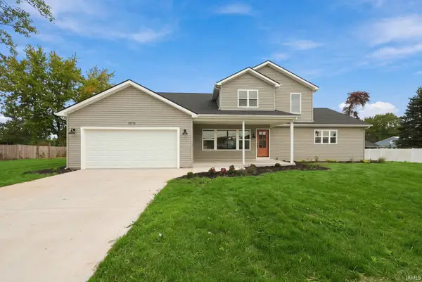 13715 North Street, Grabill, IN 46741