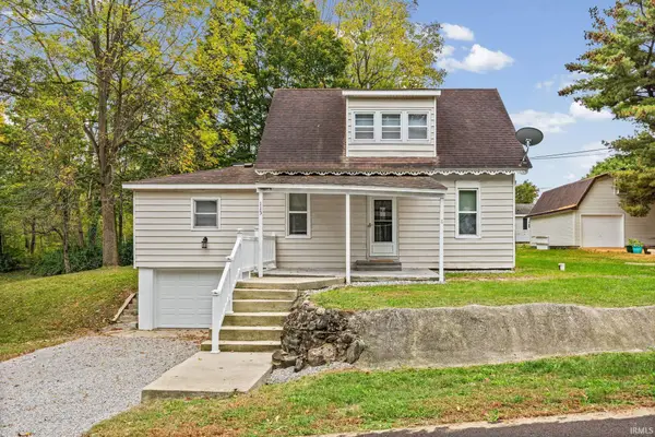 113 E 9th Street, Burlington, IN 46915