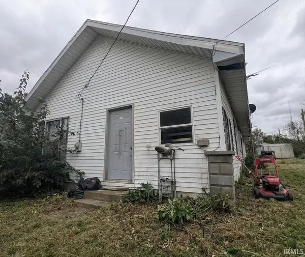 403 E Wood Street, Francisco, IN 47649