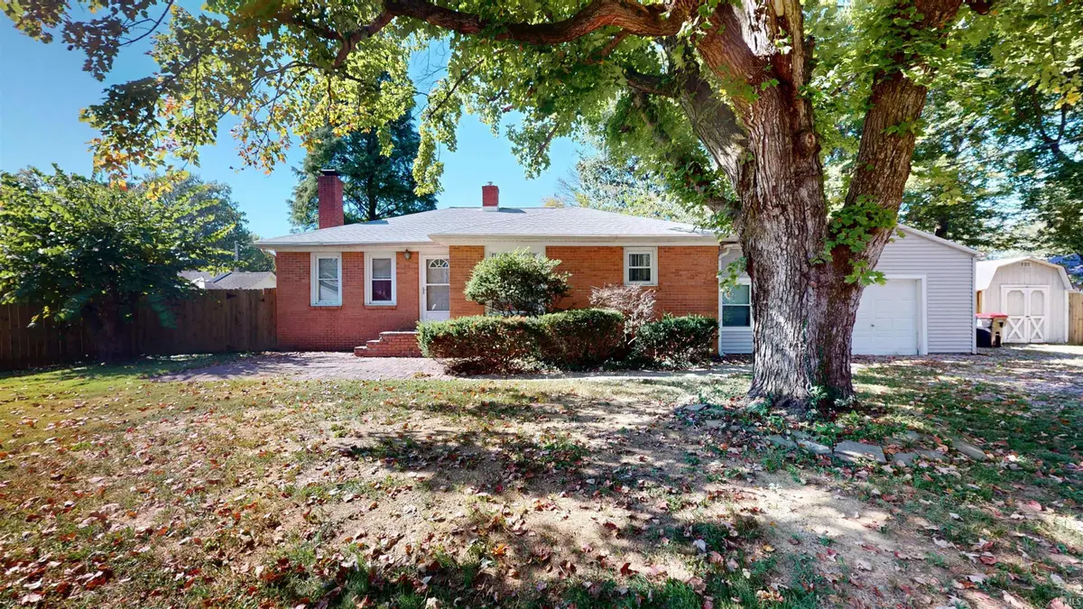 18 Lamey Lane, Newburgh, IN 47630 - #1