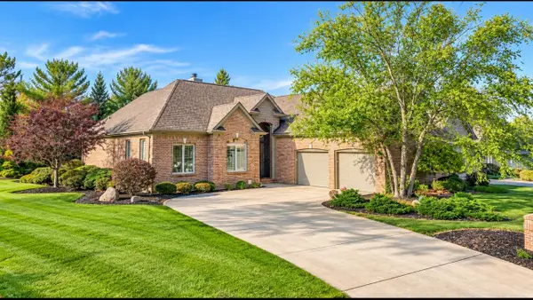 12034 Sycamore Lakes Court, Fort Wayne, IN 46814