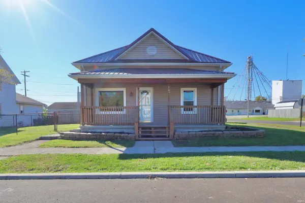 147 W Howard Street, Parker City, IN 47368
