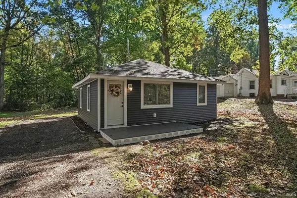 54476 Avalon Drive, South Bend, IN 46628