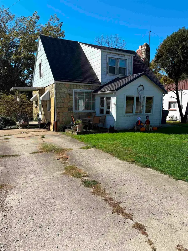 109 E Indiana Avenue, Eaton, IN 47338