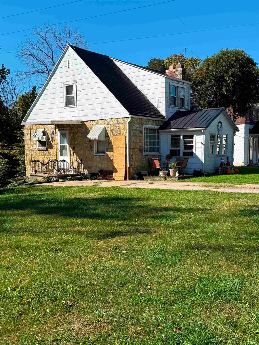 109 E Indiana Avenue, Eaton, IN 47338 - #2