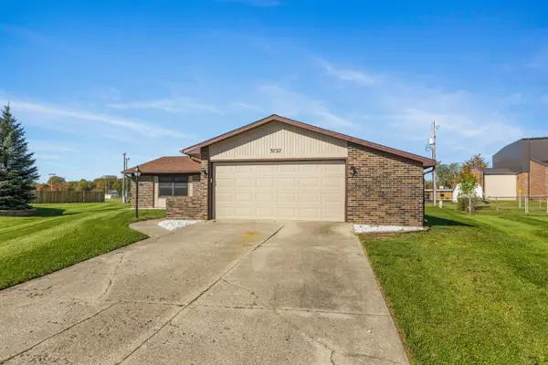 3727 Whetstone Lane, Fort Wayne, IN 46815