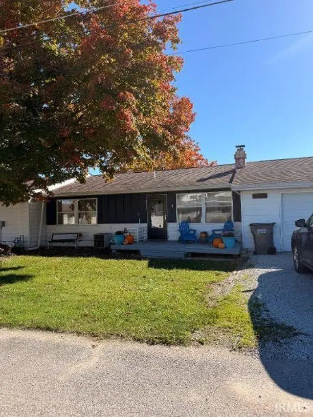 8235 E Debra Drive, Syracuse, IN 46567 - #2