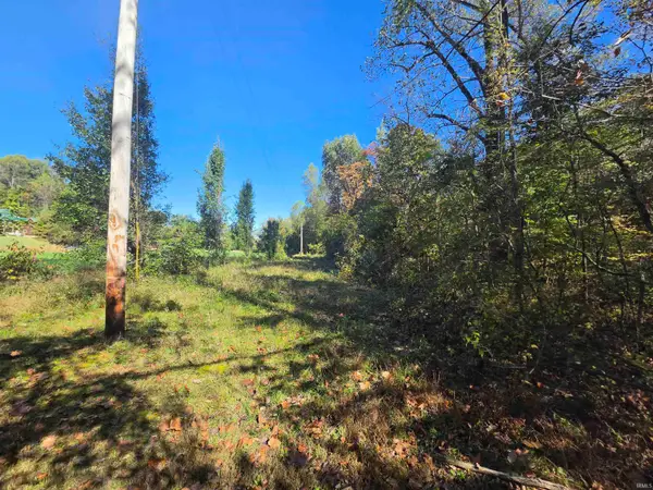 12073 E Lucky Point Road, Wheatland, IN 47597