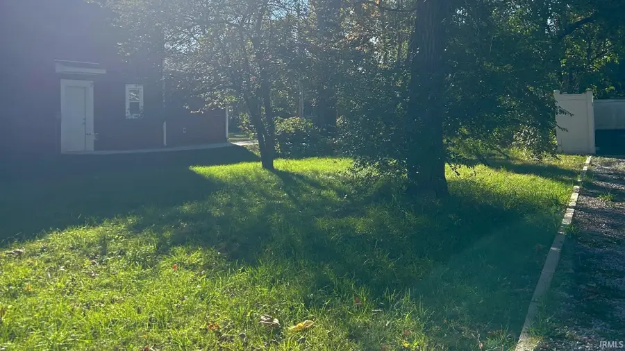 817 Cleveland Avenue, South Bend, IN 46628 - #2