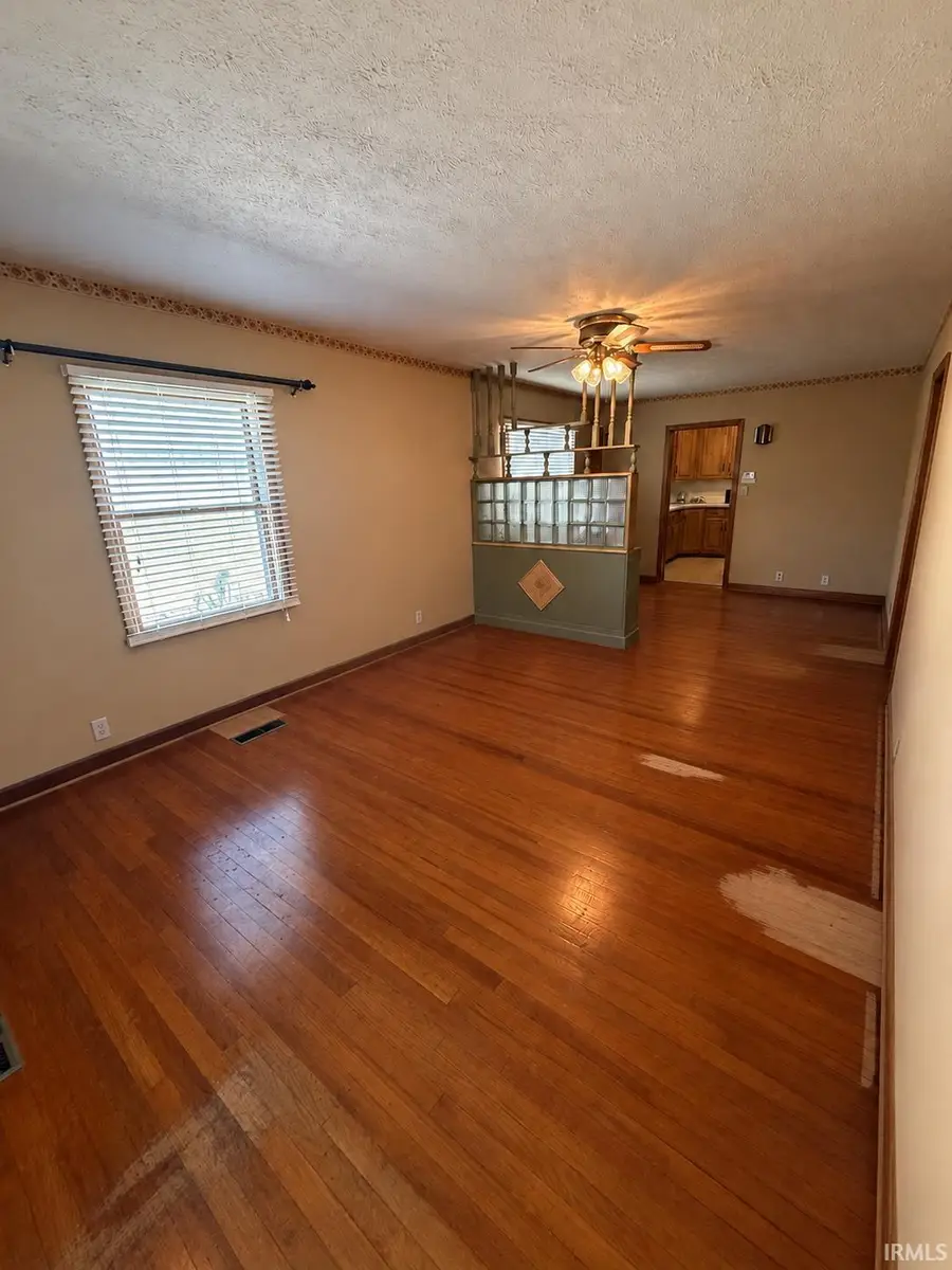 824 S Courtland Avenue, Kokomo, IN 46902 - #2