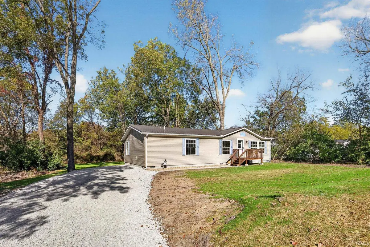 460 W River Chase Drive, Warsaw, IN 46582 - #1