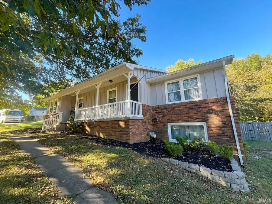 7388 Lenn Lane, Newburgh, IN 47630 - #2