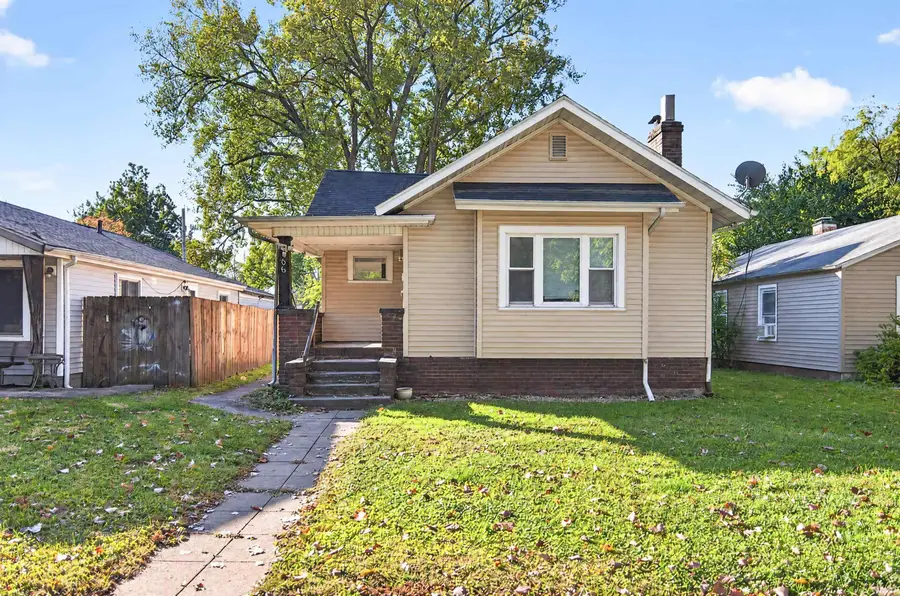 1106 Roosevelt Street, South Bend, IN 46616 - #2