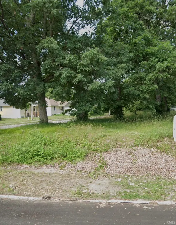 1601 Anderson Avenue, South Bend, IN 46628