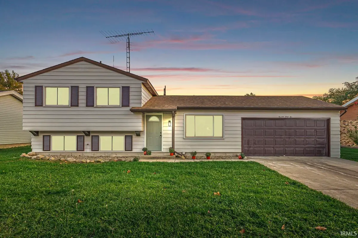 1942 Thornhill Drive, South Bend, IN 46614 - #1